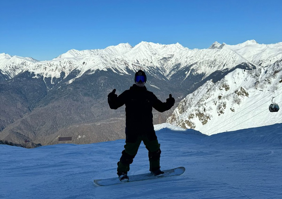 Bogdanov_900 (5).jpg